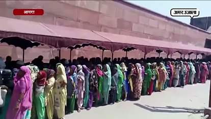 large number of Jairine reach to see Taj Mahal in Agra