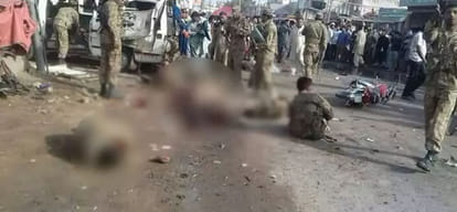 atleast three died in bomb blast today in pakistan's lahore