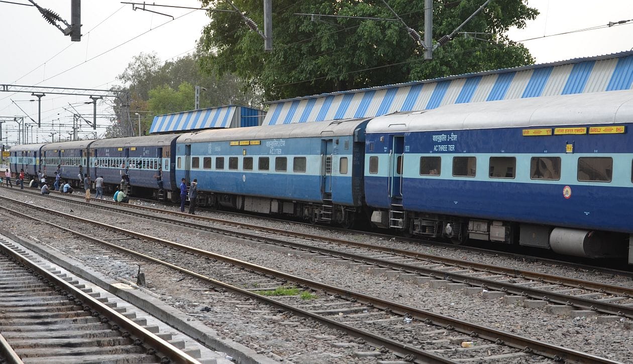   railway start 200 train in this summer