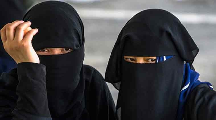 three divorse problem reach at police station