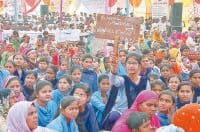 girls , meet cm, officers, not meet, panipat