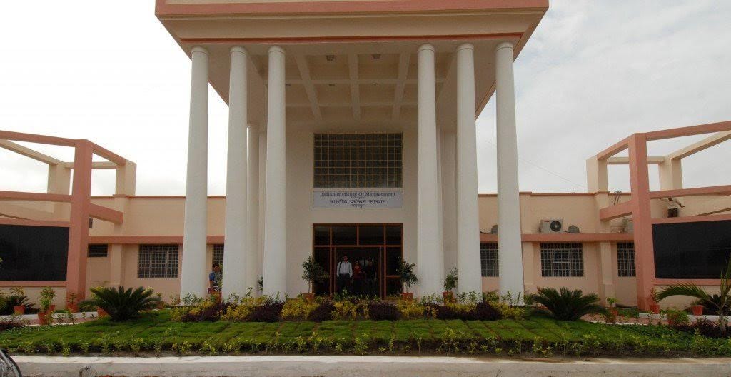 iim udaipur will introduce a programme for students know more details