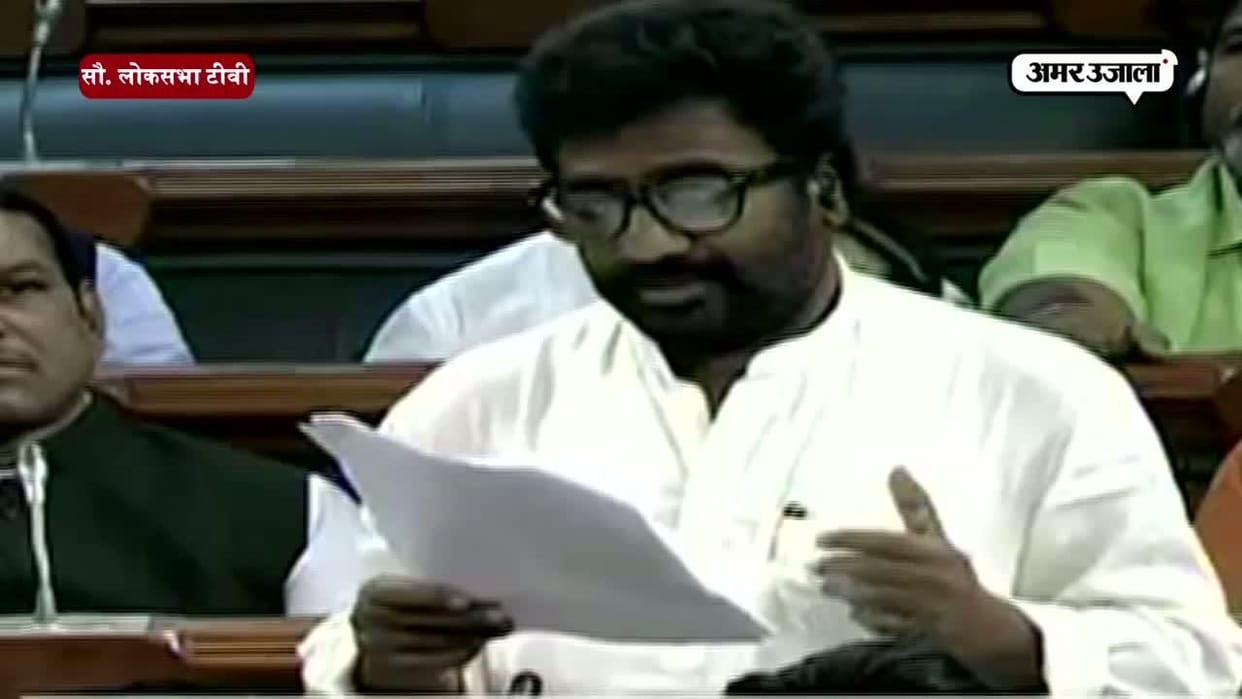Anant Geete, Union minister and Shiv Sena MP bats for Ravindra Gaikwad