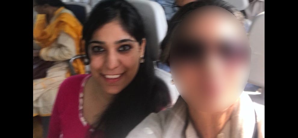 shabana azmi ditches private car and traveled through delhi metro