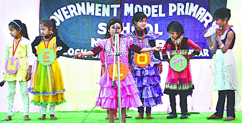 Students celebrate cultural events in the annual festival