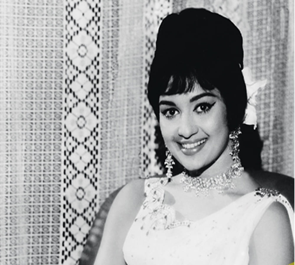 Asha Parekh Is seventh actress to be honoured with Industrys Highest Award Dadasaheb Phalke