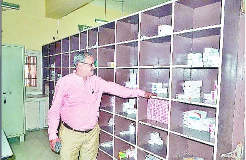 Civil hospital sirsa, Helth minister Anil viz, sirsa