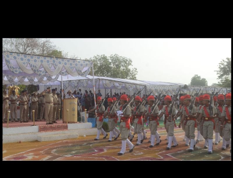 aarakshiyon ne liya janasuraksha ka sankalp