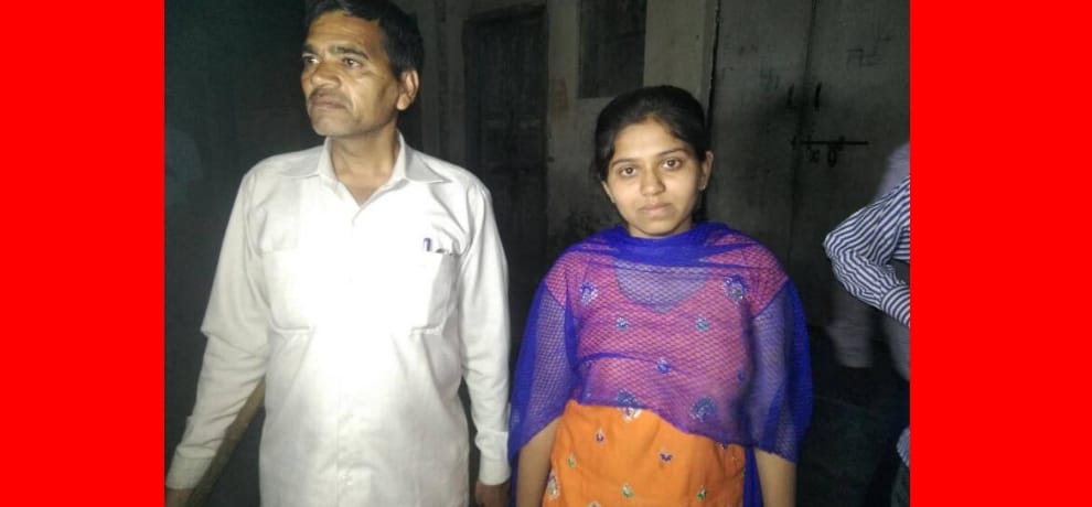 brave girl locks leopard in ghaziabad, it took 10 hours to officials to capture it