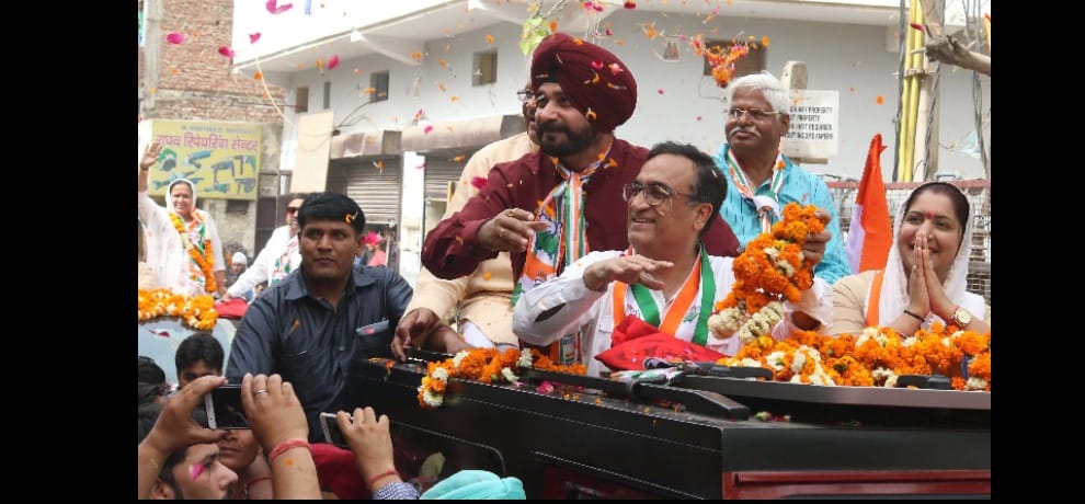navjot singh sidhu campaign for congress in rajouri garden bye poll delhi