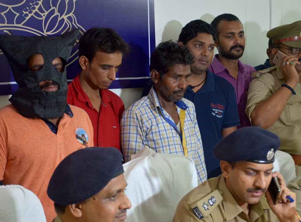 varanasi crime branch caught three inter district robber
