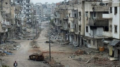 Syria is burning in the fire of war