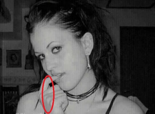puzzle pic of a girl