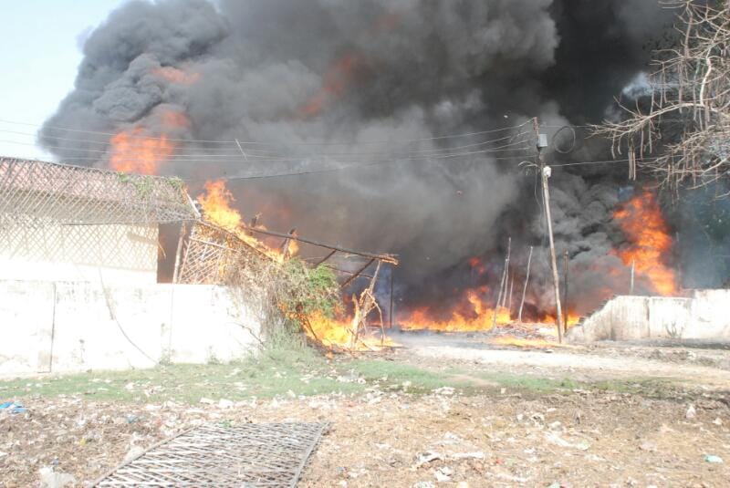 Tractor-trolley and crop burns by fire