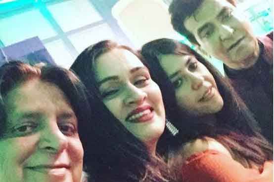 PICS: Actor Jitendra celebrates birthday in Jaipur