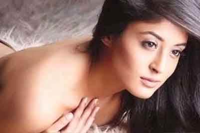 Kritika kundra gets new friend