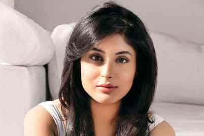 Kritika kundra gets new friend
