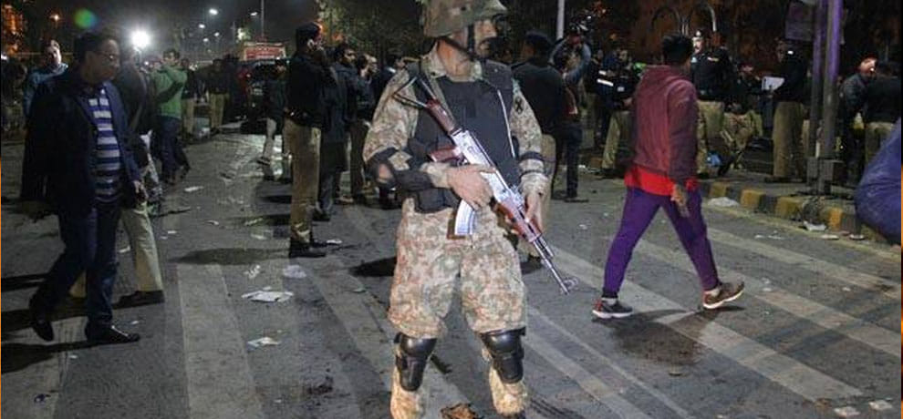 pakistan confirmed that 10 terrorists killed who were involved in lahore suicide attack