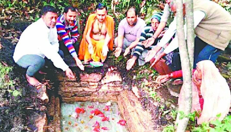 In Kuchauli village, Kushandi sage discovered Havan Kund