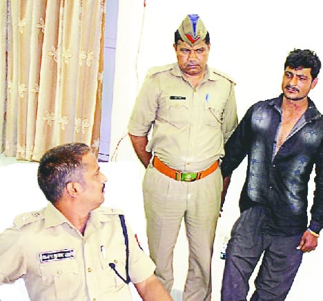 The mother was beaten with sticks and sticks