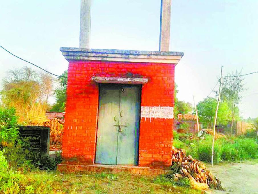 64 tube wells not giving the water 
