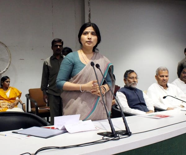 Dimple Yadav addresses women leaders in Lucknow.