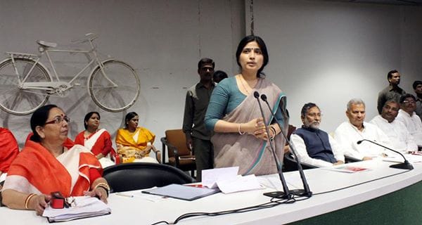 dimple yadav do meeting of samajwadi party womens wing