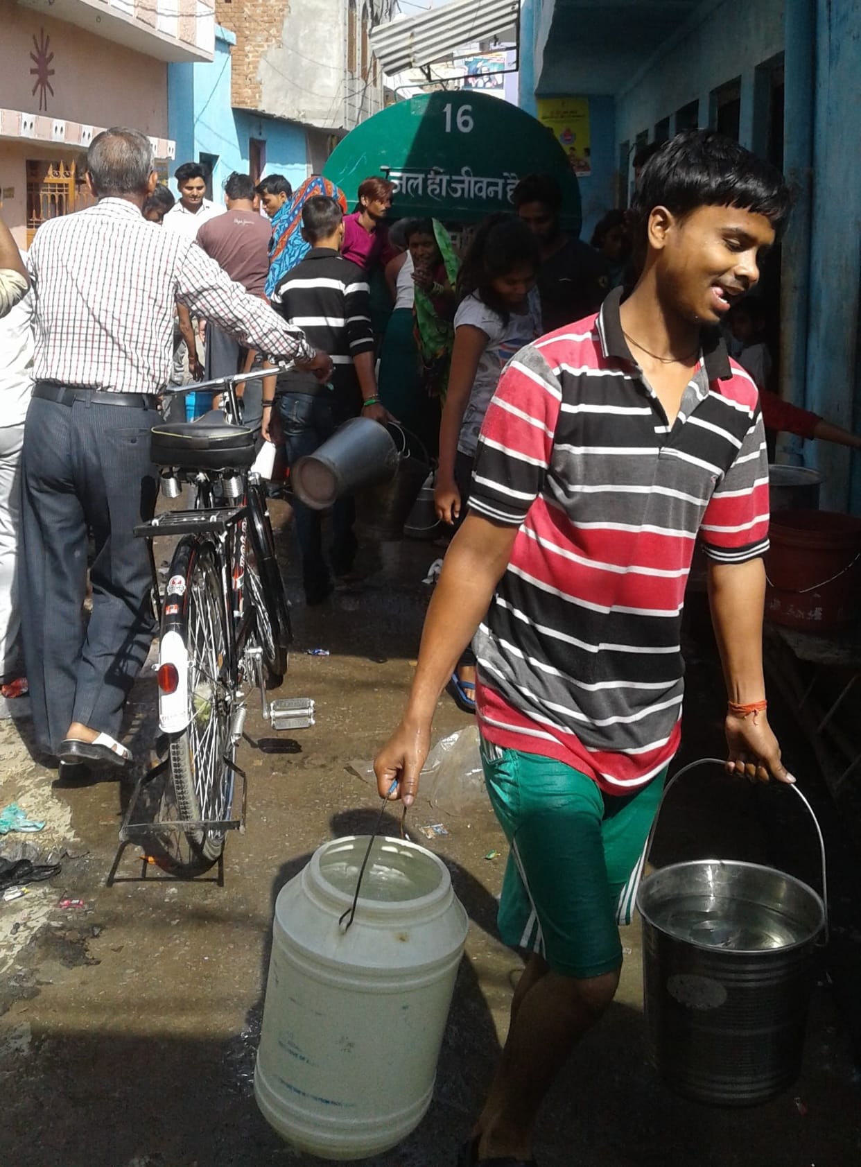 Drinking water crisis in Tilak Nagar and Rajputana region