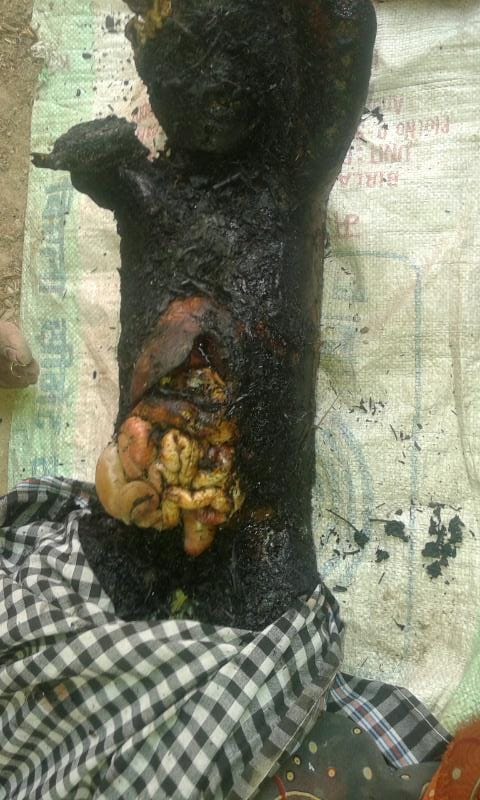  A child died in a fire in sultanpur.