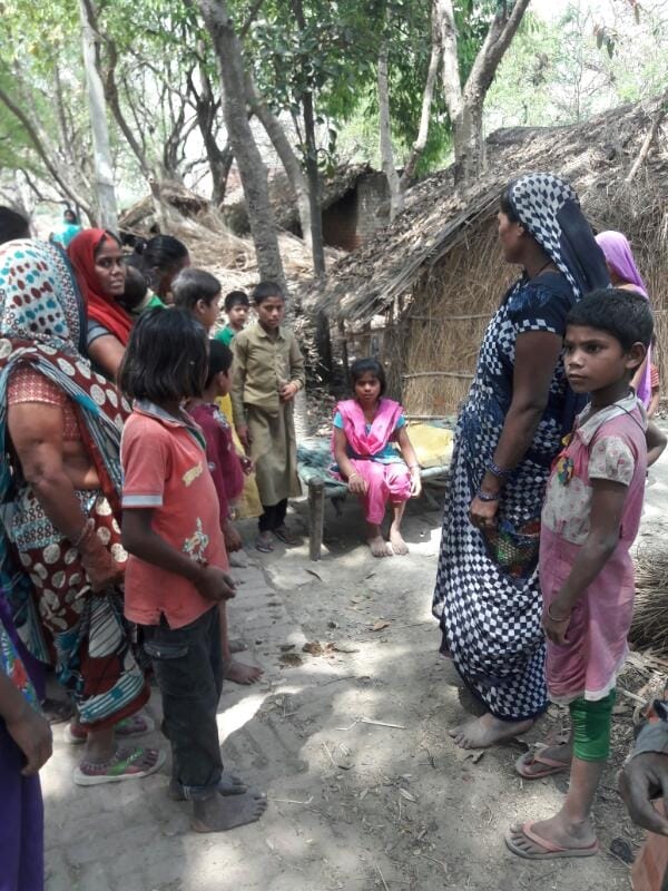  A child died in a fire in sultanpur.