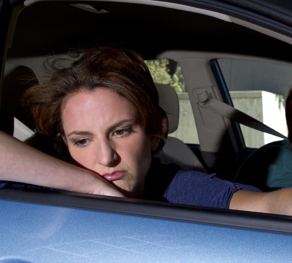 tips to prevent vomiting in car