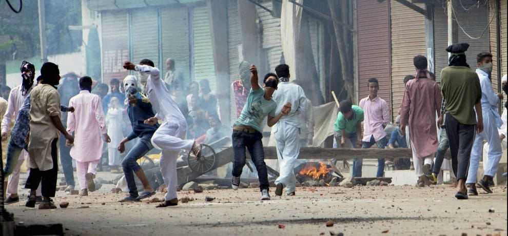 ex-gratia process to kashmir Stone pelters stopped
