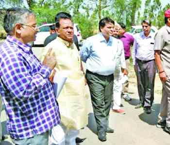 Six engineers suspended for tremendous roads