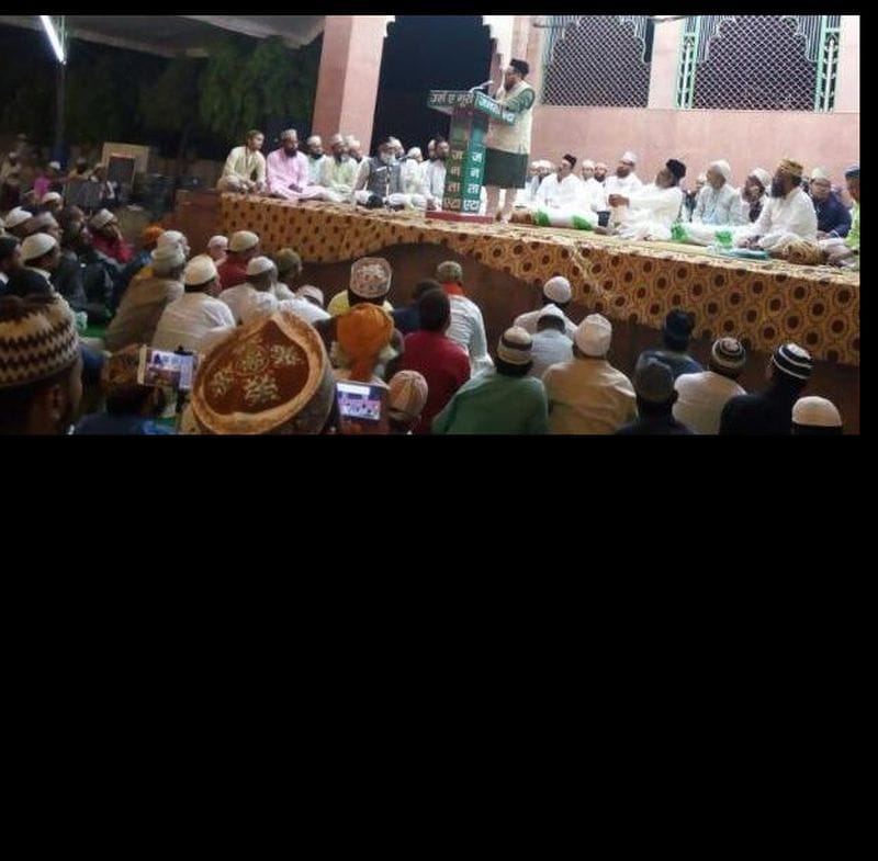 urs-e-nooree mein huee kharakaaposhee kee rasm