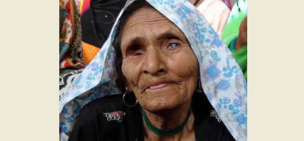 alwar lynching: pehlu khan blind mother is still waiting for his deceased son to come and feed her