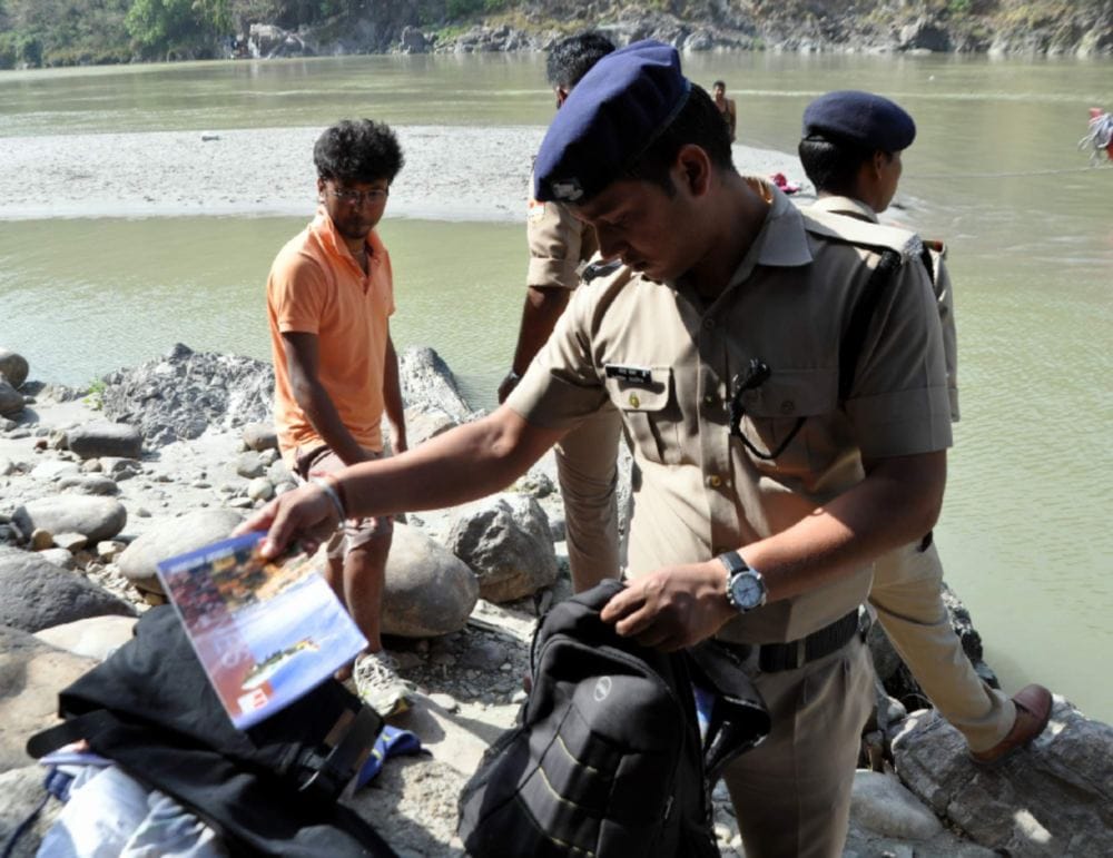 Delhi boy drown in rishikesh