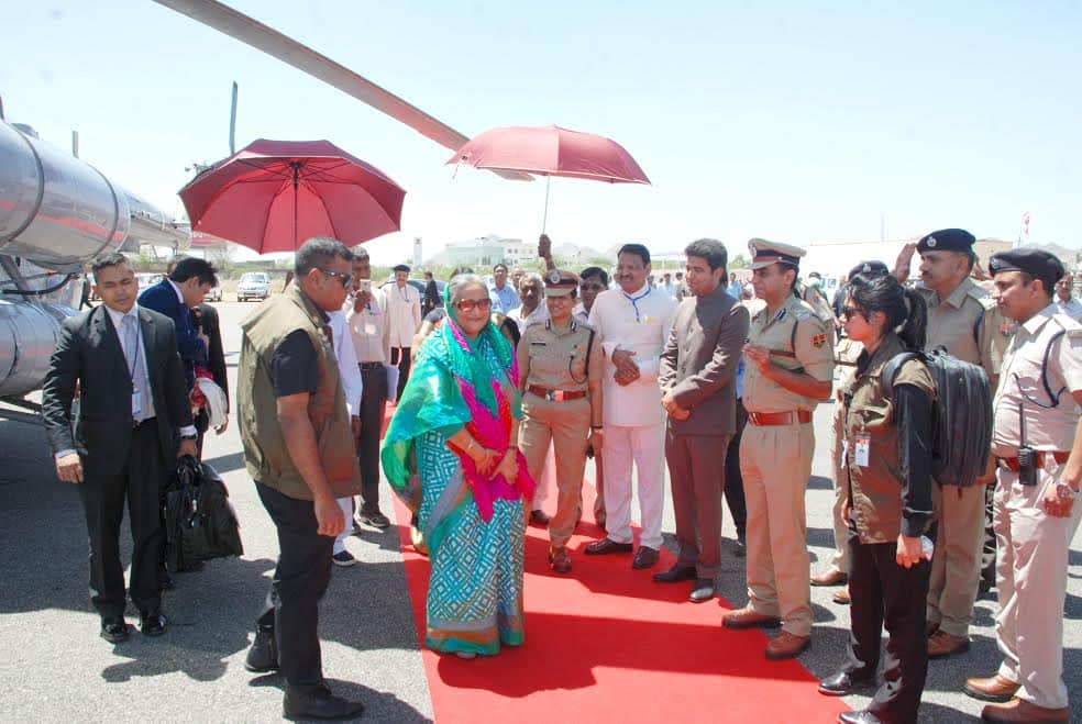 Bangladeshi Prime Minister reached at khwaza Dargah