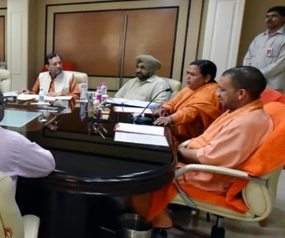 yogi adityanath on cleanliness of Ganga.