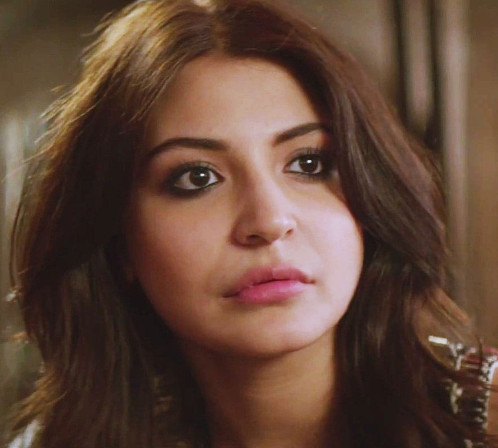 anushka sharma neighbour writes to bmc accusing actress for illegally contruction