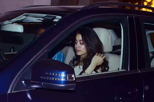 Pics: Salman and Jhanvi becomes central of attraction at ambanis party