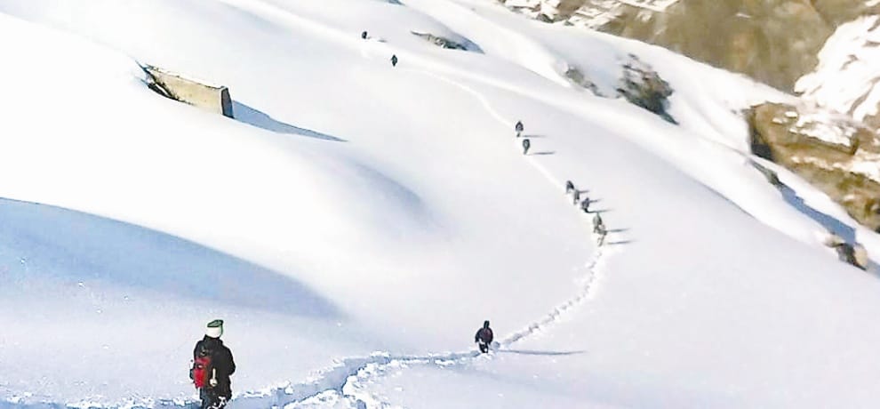 47 people crosses rohtang pass