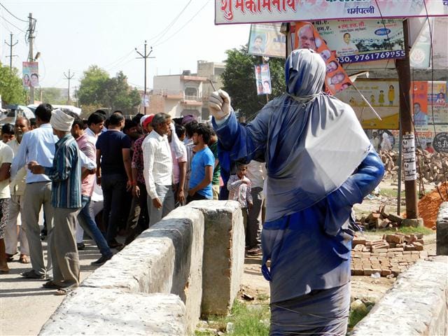 Police stopped construction of Statue