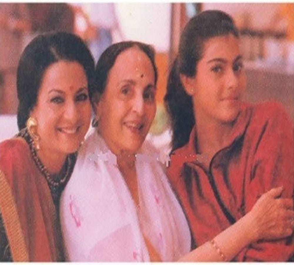 bollywood actress tanuja slapped by film maker Kidar Sharma