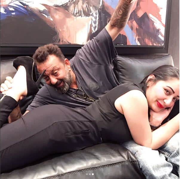 SEE PICS: Sanjay Dutt & wife Maanyata get ROMANTIC & COZY 