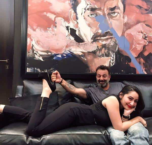 SEE PICS: Sanjay Dutt & wife Maanyata get ROMANTIC & COZY 