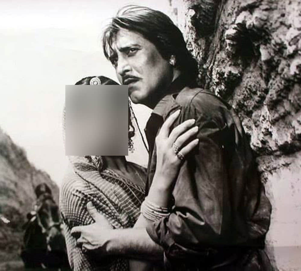 actress amrita singh love affair with vinod khanna