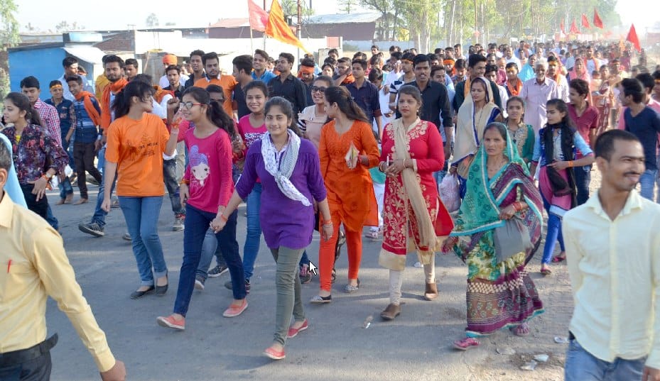  Gunga city with the shouts of Shankhvani and Bajrangbali