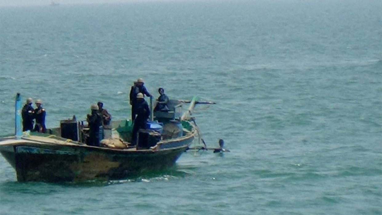 three pakistan marines die in gujarat boat collision