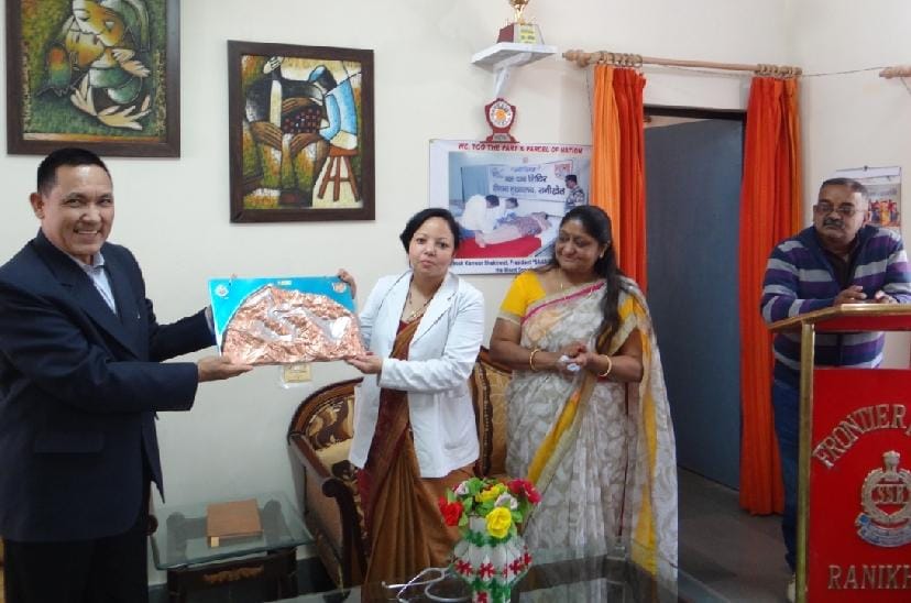 Dr. Santosh Paraki honored at SSB Ranikhet.