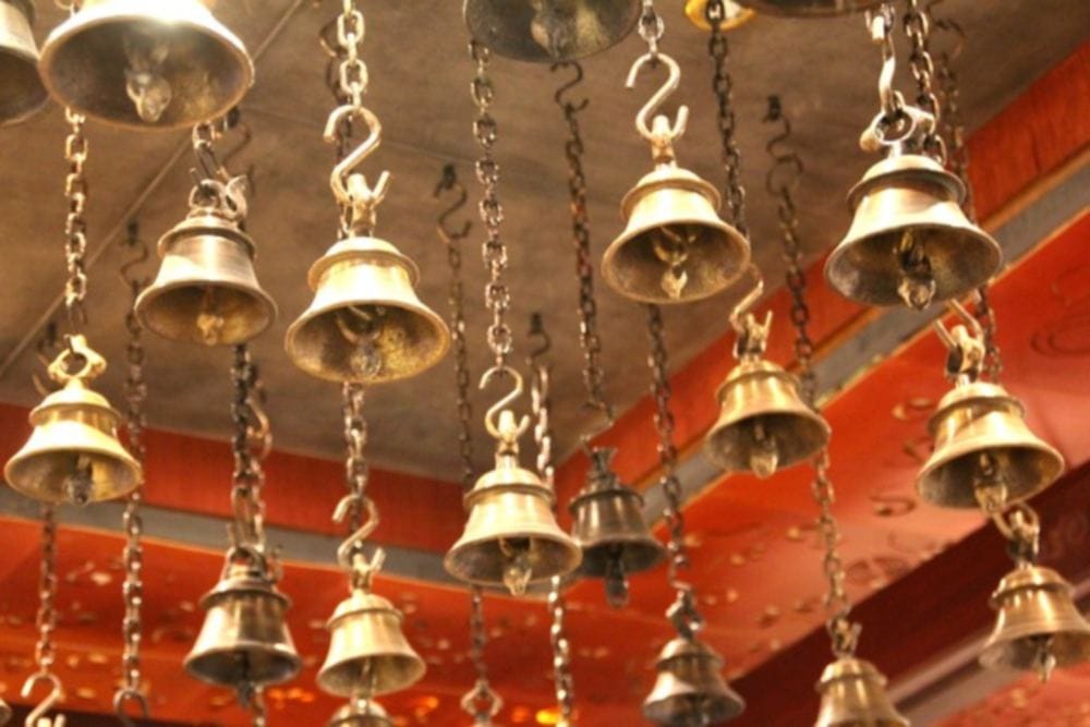 special hanuman mandir where hanumanji take money as a interest   